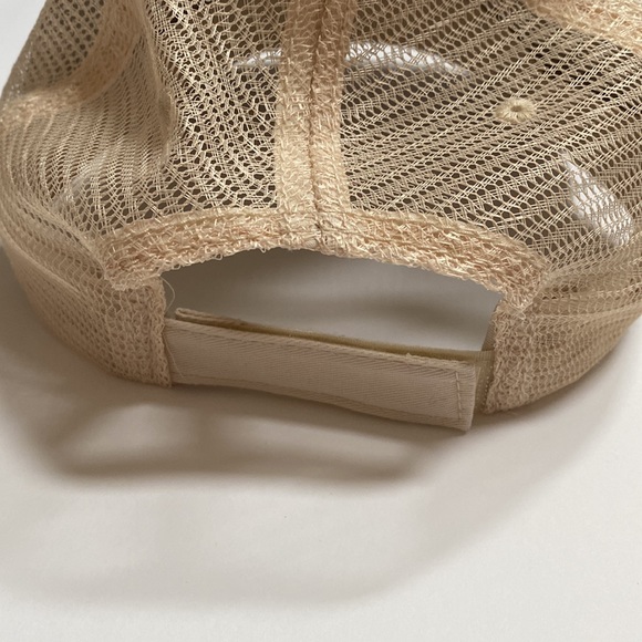 NWOT Weaver Camo Trucker Hat - Picture 4 of 6